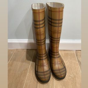 Classic Burberry Rain boots